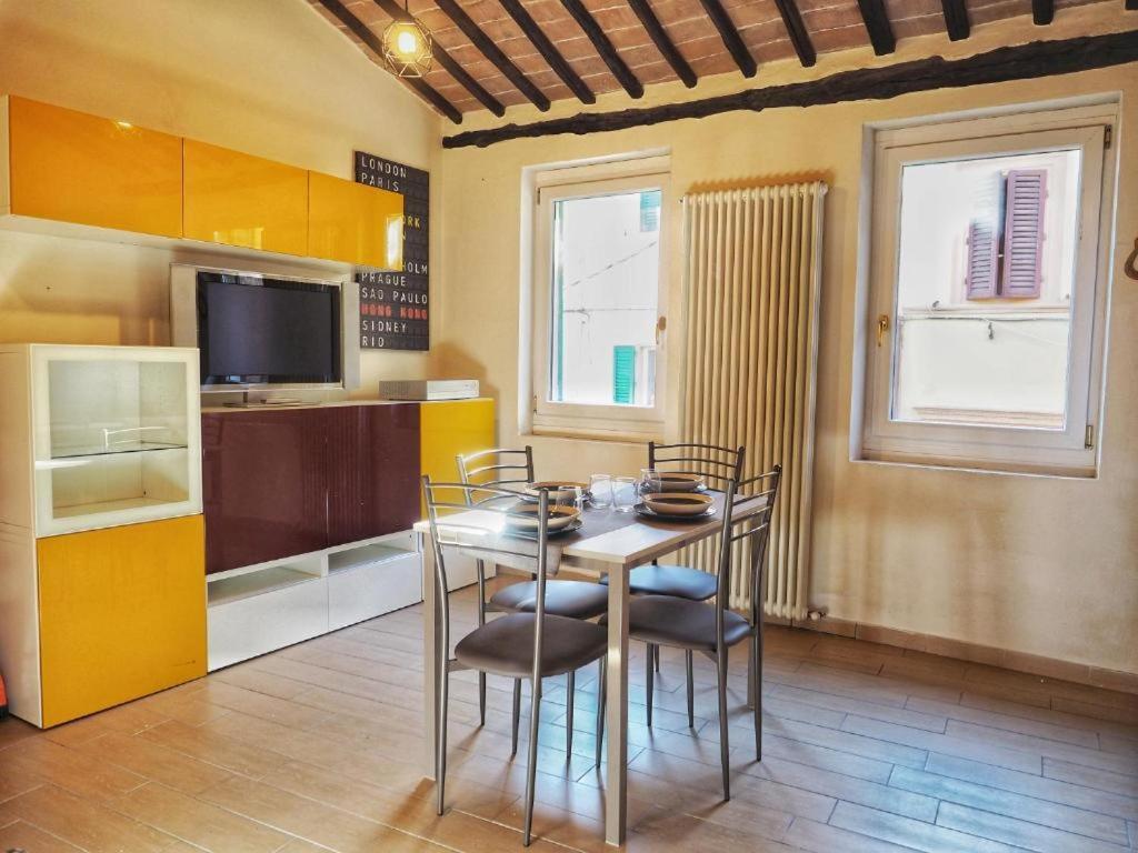 סיינה Contrada House By Francigenaapartments מראה חיצוני תמונה